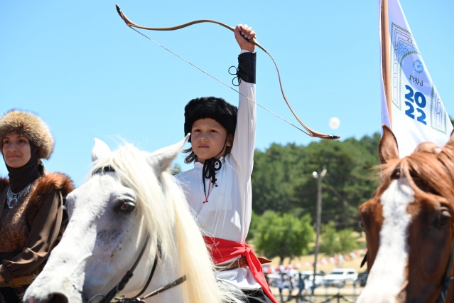 Ata sporlarında renkli buluşma