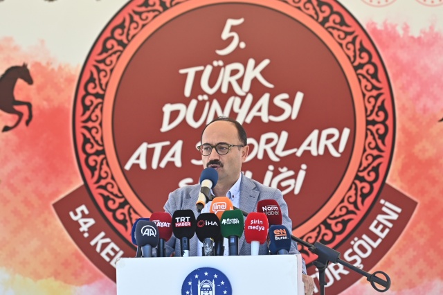 Ata sporlarında renkli buluşma