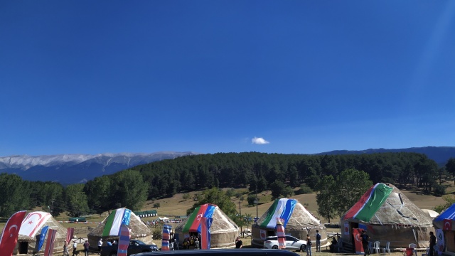 Ata sporlarında renkli buluşma