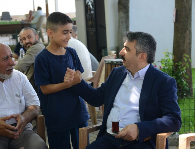 Başkan Yılmaz 1 Ayda 15 Mahalleyi Ziyaret Etti