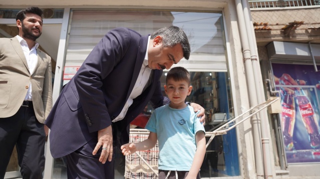 Başkan Yılmaz 1 Ayda 15 Mahalleyi Ziyaret Etti