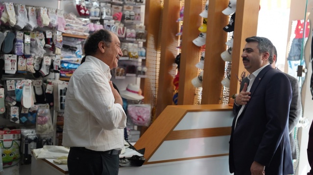 Başkan Yılmaz 1 Ayda 15 Mahalleyi Ziyaret Etti
