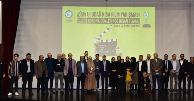 1'inci Uludağ Kısa Film Yarışması'nda birincilik ödülü Triameron filminin