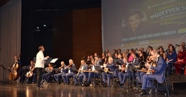 Müzeyyen Senar eserleriyle müzik ziyafeti
