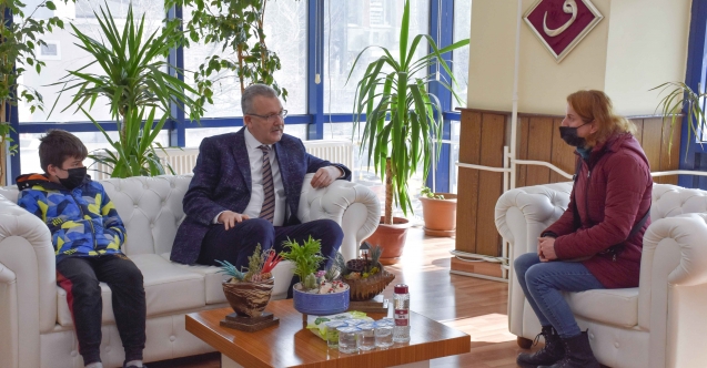 Karacabey'de Halk Günü buluşmalarına ilgi yoğun