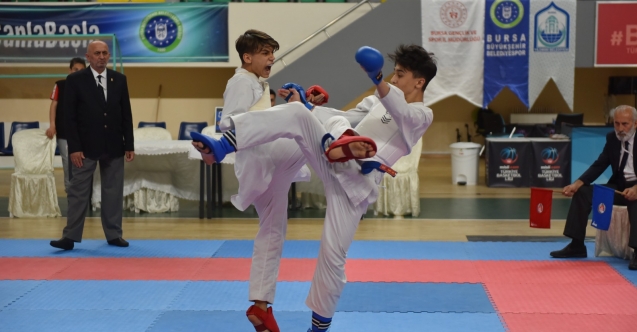 Yıldırım'da Karate Rüzgarı
