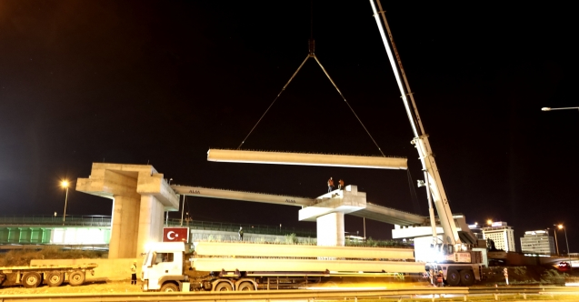 Mudanya Kavşağı’nda gece mesaisi