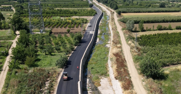 Osmangazi’de Asfalt Mesaisi Hız Kesmiyor