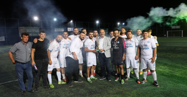 Yörükyenicesi Nejat Biyediç Futbol Turnuvası Şampiyonu Çekrice Mahallesi