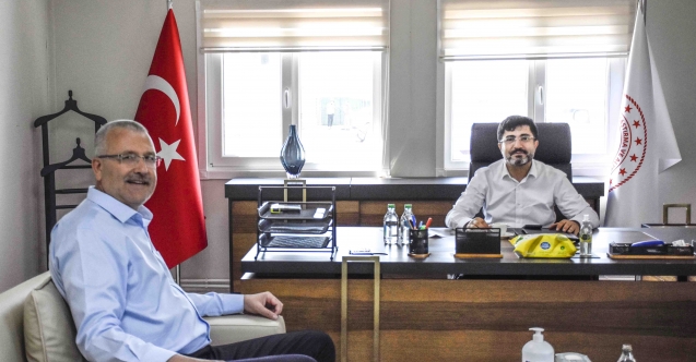 Karacabey’de hızlı tren hattı konuşuldu