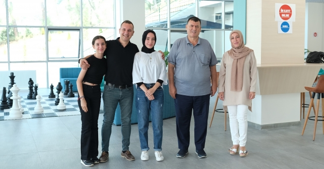 Mudanya Üniversitesinde ilk kayıt heyecanı yaşandı