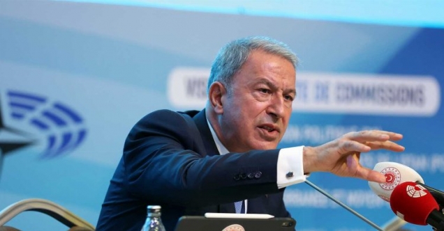 Bakan Akar'dan Babacan'a sert tepki!