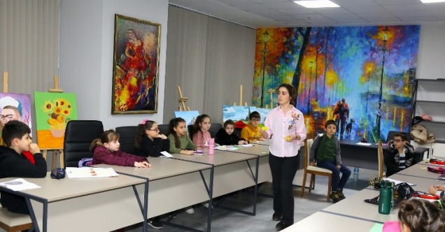 Gürsulu çocuklara ücretsiz kurs