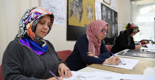 Bursa Osmangazi'de kursiyerler ustalara taş çıkartıyor