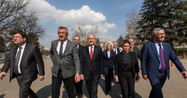 Kılıçdaroğlu TİP ve SOL ile görüşme yaptı
