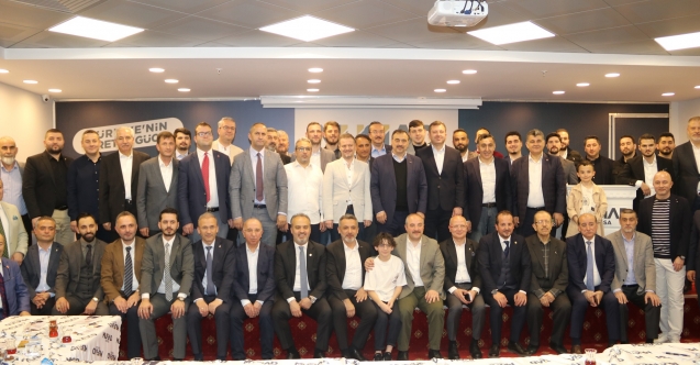 BAKAN VARANK BAYRAM SEVİNCİNİ BURSA İŞ DÜNYASI İLE PAYLAŞTI
