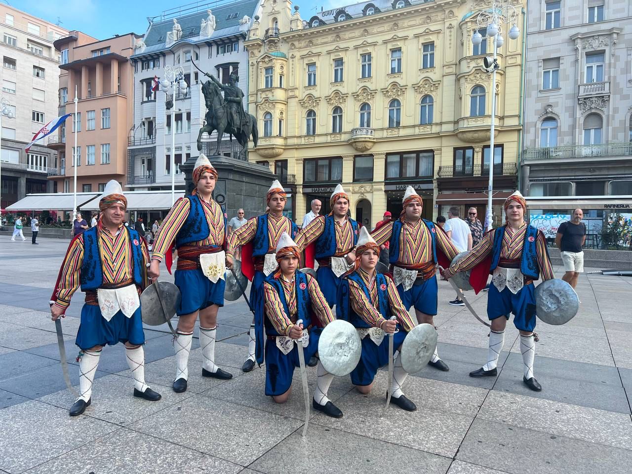 KILIÇ KALKAN ZAGREB#039;DE GÖNÜLLERİ FETHETTİ