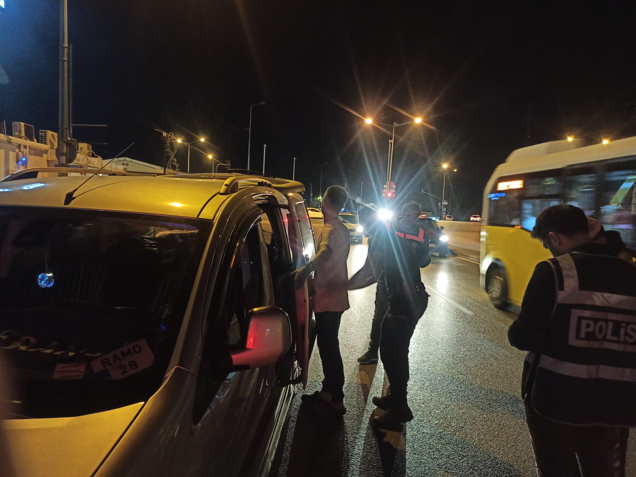 Bursa'da geniş kapsamlı asayiş uygulaması