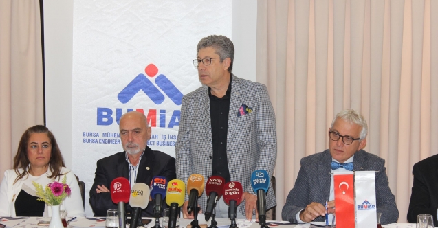 BUMİAD'den Cumhuriyet'e değer katanlara ödül