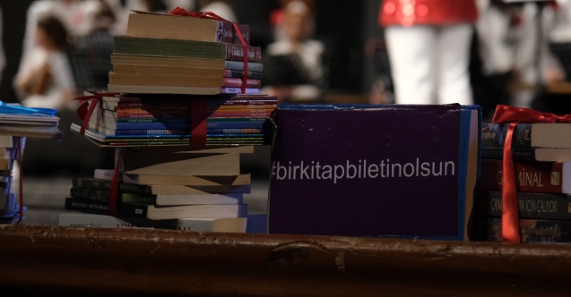 Bursa’da 100 Cumhuriyet kadınından 100. yıla özel konser