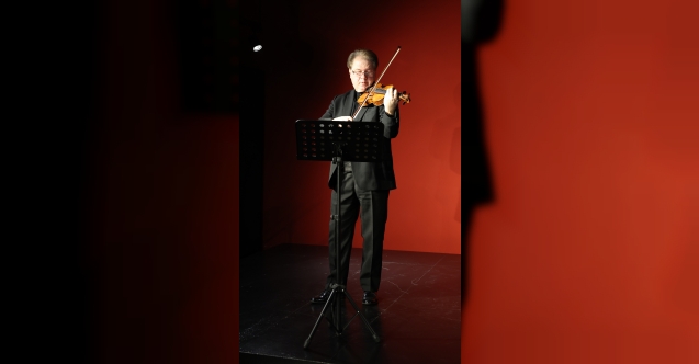 MEM'de yeni sezon konseri Cihat Aşkın ile başladı