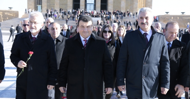 Bursa’dan 650 Balkan göçmeni CHP’ye katıldı
