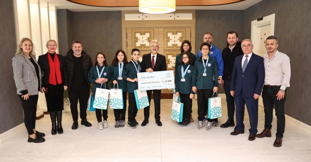 Nilüfer’in genç yüzücüleri başarılarıyla gururlandırdı