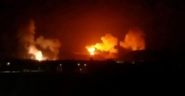 ABD ve İngiltere, Yemen'in 5 şehrini vurdu