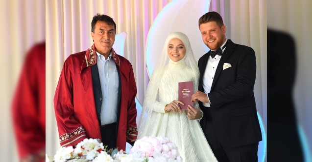 Osmangazi Belediyesi, 6 bin 800 çiftin evlilik hayalini gerçeğe dönüştürdü