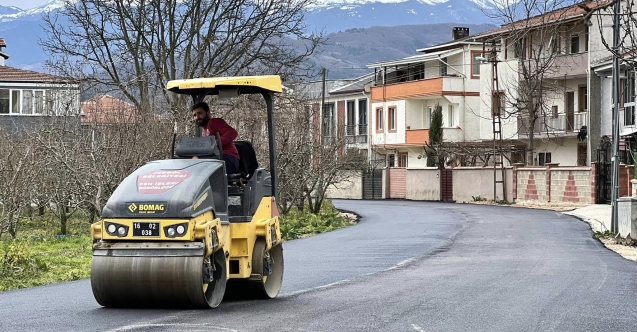 Çeltikçi'de 500 Metrelik Yol Sıcak Asfaltla Kaplandı
