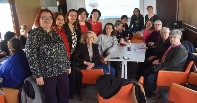 Nilüferli kadınlar geri dönüşümü konuştu