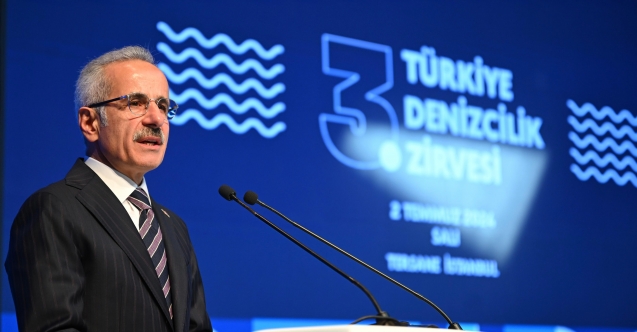 Dış ticarete deniz yolu damgası: Ulaştırma ve altyapı bakanı Uraloğlu, 3. Türkiye denizcilik zirvesinde konuştu.