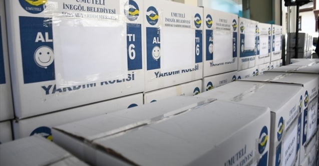 İnegöl Belediyesi’nden 1500 öğrenciye kırtasiye yardımı