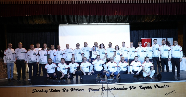 Gemlik’te hizmet yağmuru devam ediyor