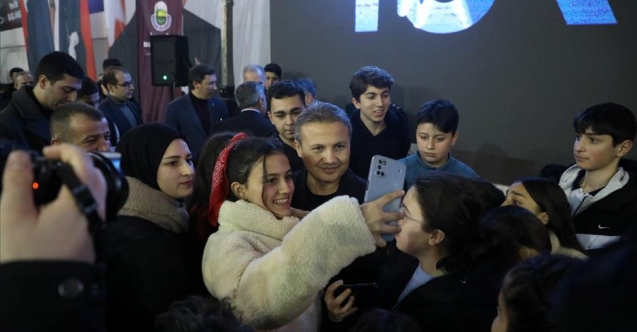 Astronot Alper Gezeravcı İnegöl’de öğrencilerle buluştu