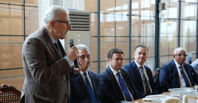 Başkan Aydın, iş insanları ile bir araya geldi