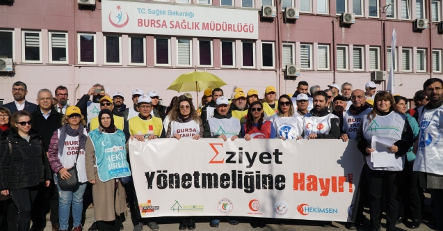 Bursa’da Sağlık Çalışanları İş Bıraktı