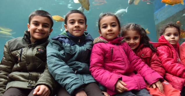 Yıldırım Belediyesi'nden çocuklara karne hediyesi