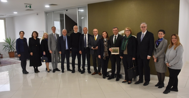 UİB, Finlandiya heyetini ağırladı