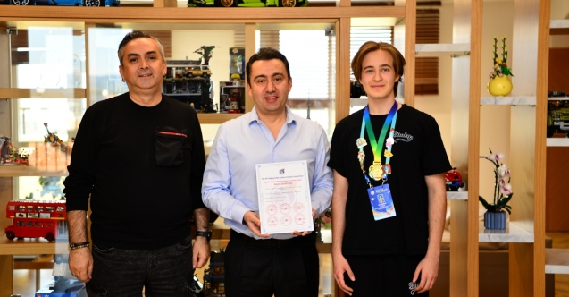 Bursa’dan Pekin’e uzanan bilim yolculuğu