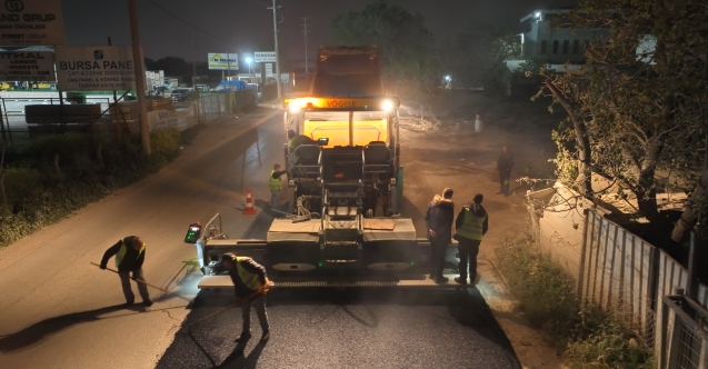 Büyükşehir’den Çalı-Kayapa yolunda gece mesaisi
