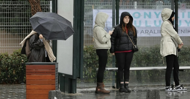 Meteoroloji'den hafta sonu uyarısı: Bursa dahil 23 il sağanak ve fırtınaya dikkat