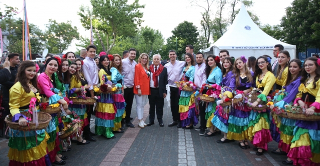 Kültürpark'ta Hıdırellez Şenliği baharın müjdecisi oldu