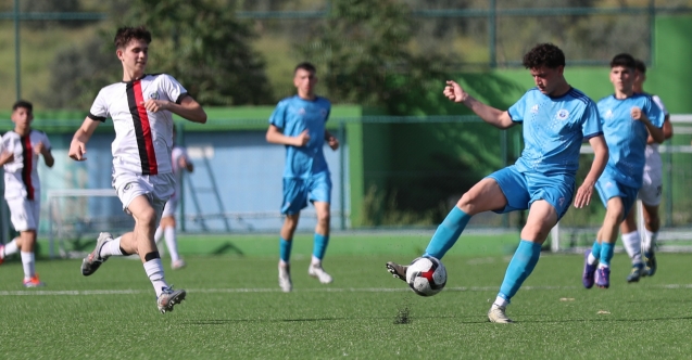 Gemlik Belediyespor U17 Türkiye Şampiyonası'nda