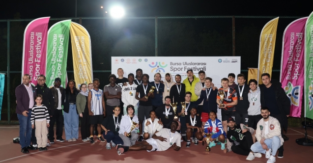 Uluslararası Spor Festivali'nde sokak basketbolu heyecanı