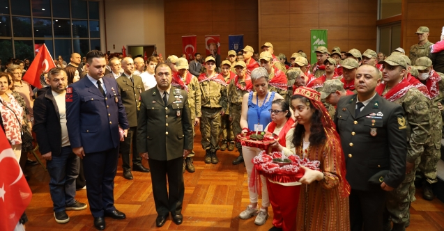 Bursa Kent Konseyi'nden anlamlı etkinlik: Engelli bireylerin askerlik hayali gerçekleşti