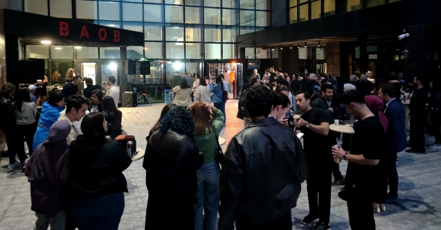 Mühendis ve mimarlar 19 Mayıs'ı RednBlack konseriyle kutladı