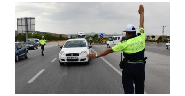 Trafik kazasında olay yerinden kaçana hapis cezası geliyor