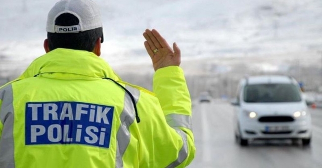 Ehliyetsiz araç kullananlara 200 bin TL ceza: Trafik Kanunu'nda değişiklikler