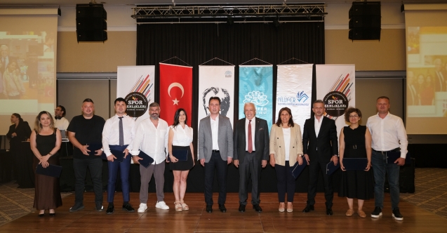 23. Nilüfer Uluslararası Spor Şenlikleri'ne emek verenler onurlandırıldı